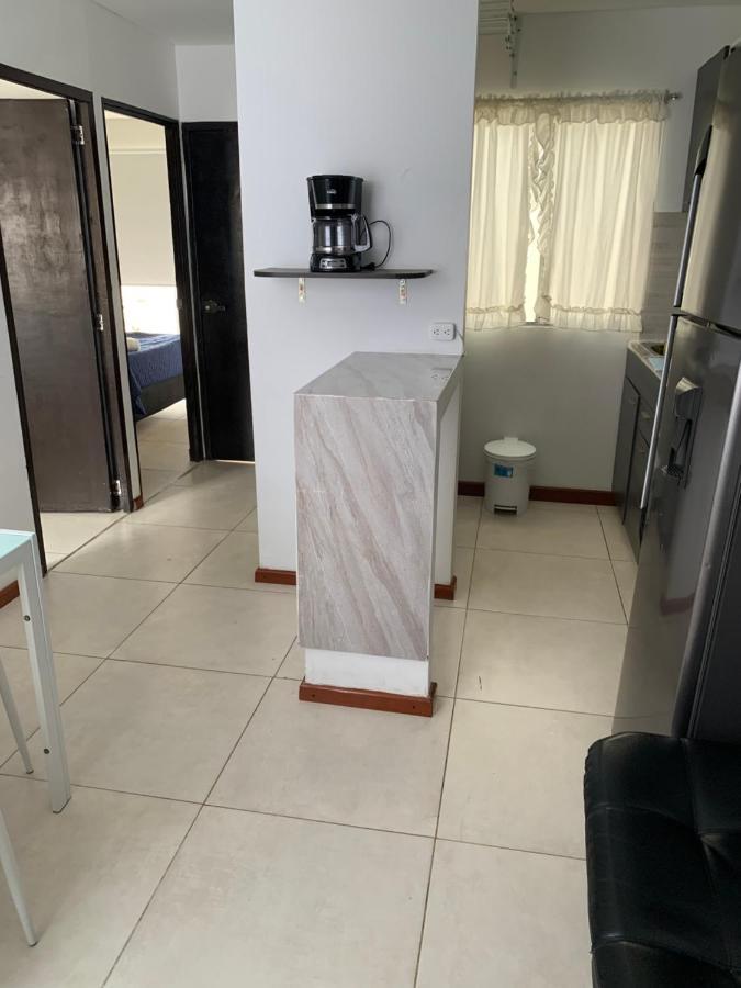 Apartamento Cerca Del Cc Titan Plaza Богота Екстер'єр фото